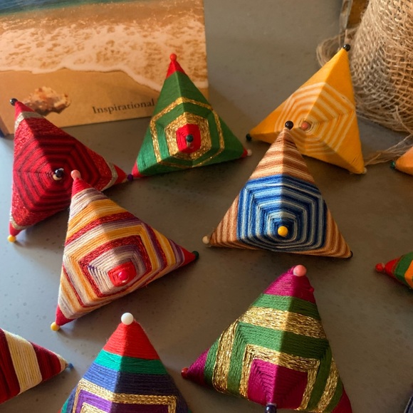 18 Ornament ideas, hang your own, use as decoration or vase filler. GEOMETRIC. - Picture 3 of 10